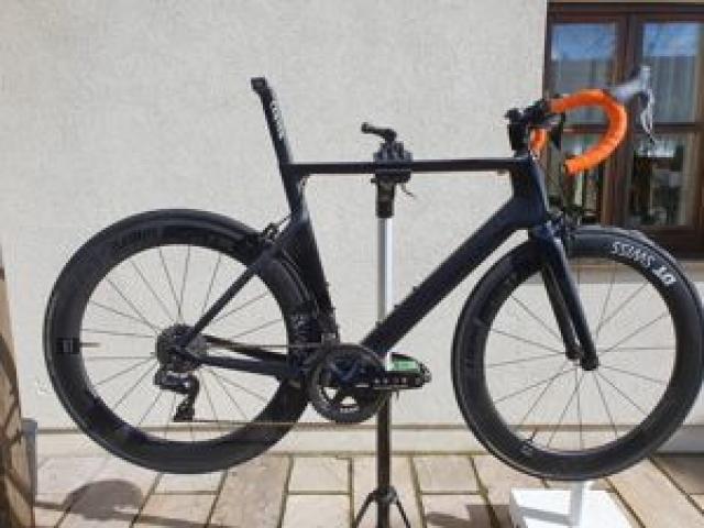 Canyon Aeroad mit Dura Ace Grupp - 1